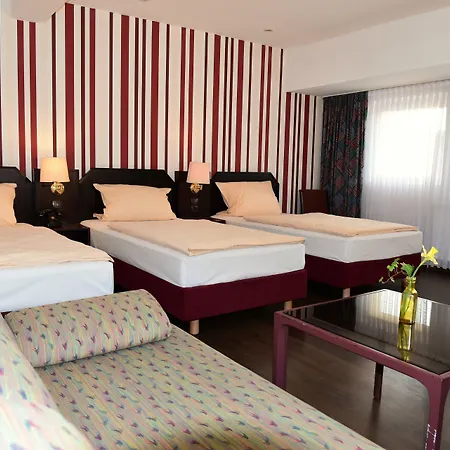 酒店 哈尔索夫酒店 3*